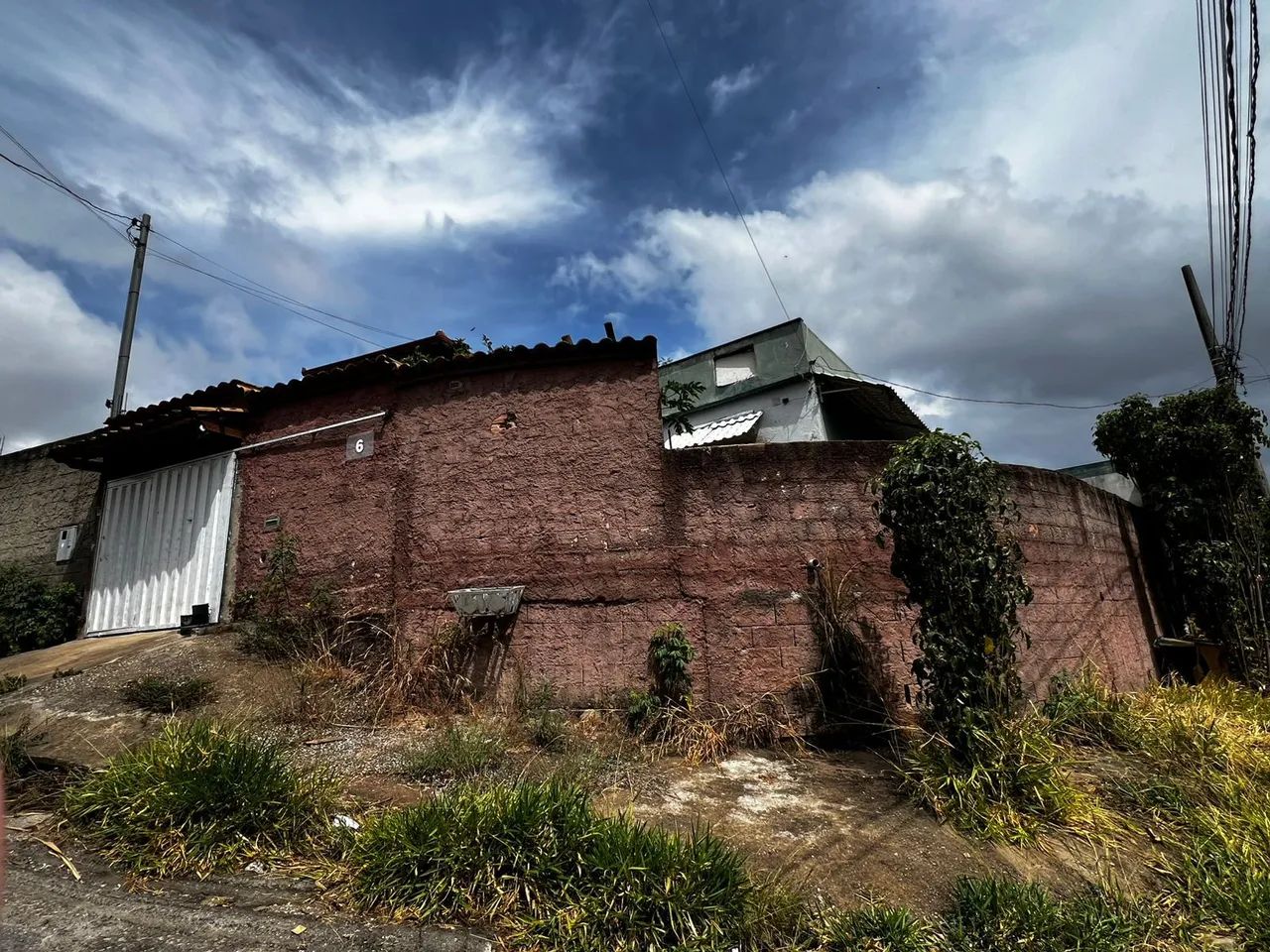 Vende - se ou troca uma casa  - Foto 2