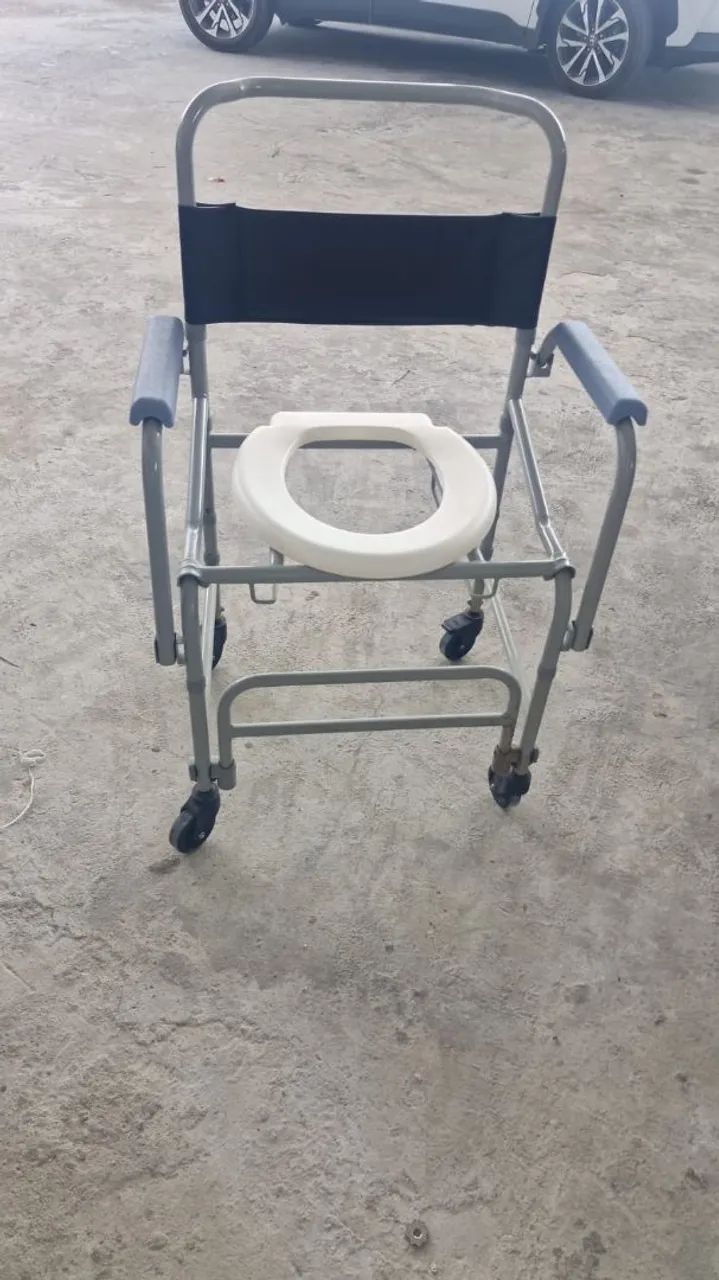 Cadeira de banho  - Foto 2