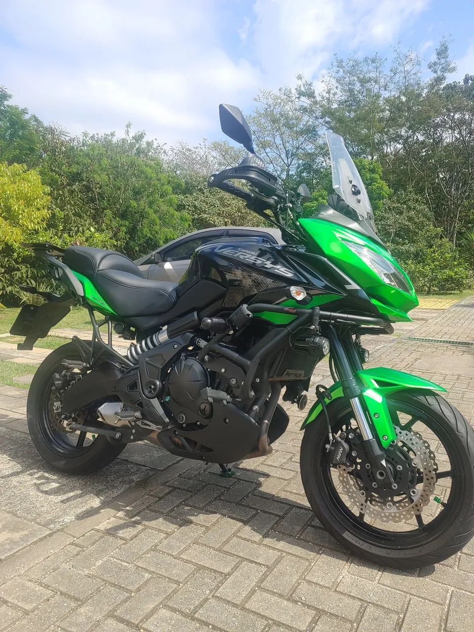 VERSYS 650 SEMINOVA