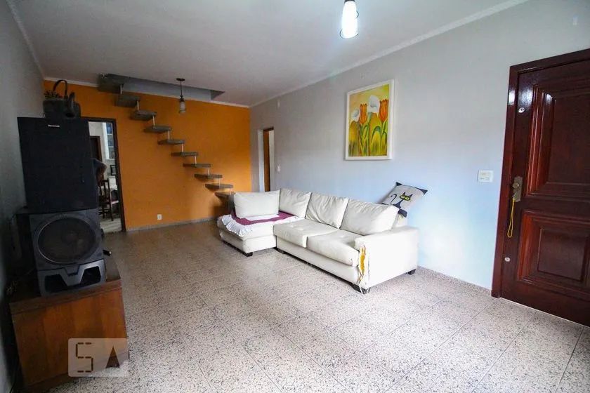 Casa à Venda - Santana, 4 Quartos, 150 m2