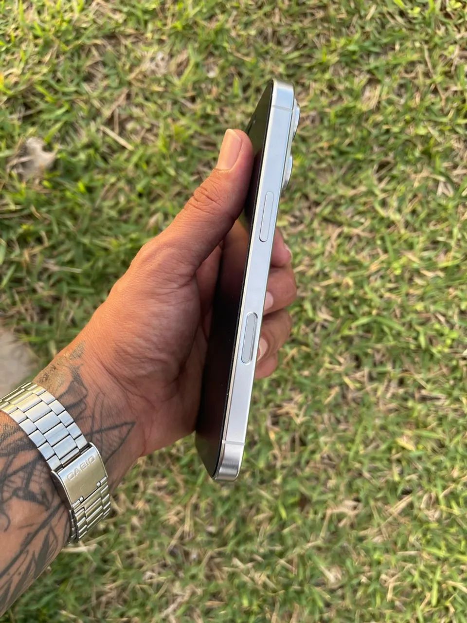 iPhone 16 pro 128 gb 90% bateria  - Foto 4