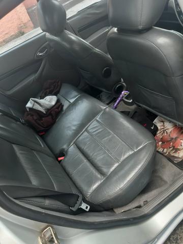 Vendo ou troco focus 2001 - Foto 5
