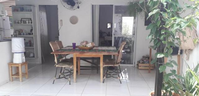 Vendo linda casa co condomínio rio Claro com 2/4 - Foto 9
