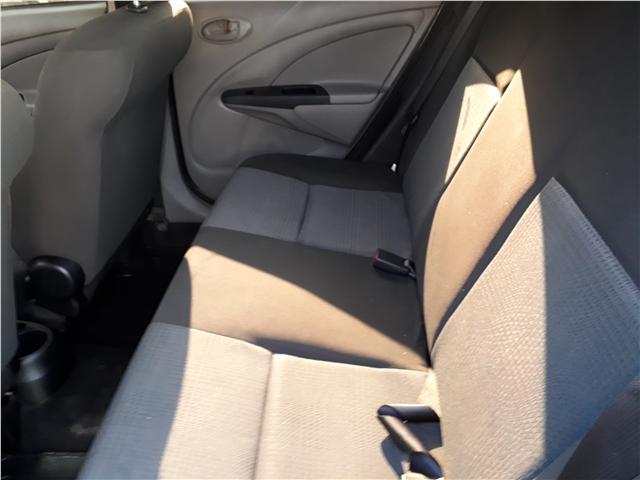 Toyota Etios 1.5 xs sedan 16v flex 4p manual - Foto 9