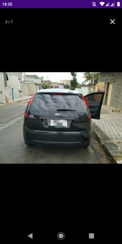 Ford Fiesta - Foto 2