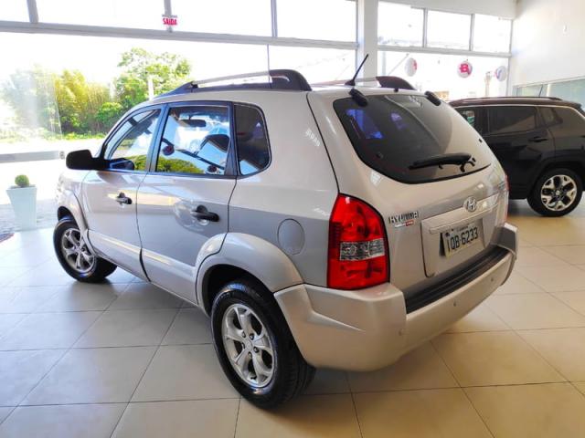 HYUNDAI TUCSON 2.0 AUTOMÁTICA - Foto 4