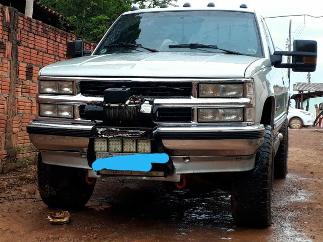 Caminhonete Silverado 4.2 turbo diesel 6cc