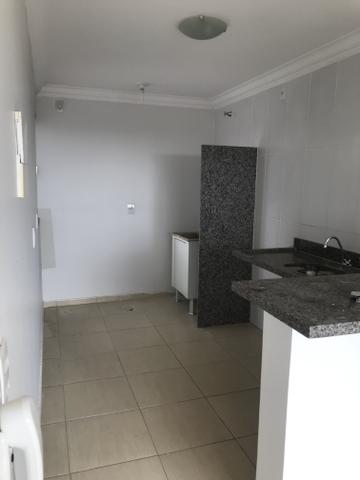Alugo Apto 2Q - Moinho dos Ventos - Costa dos Coqueiros - Foto 7