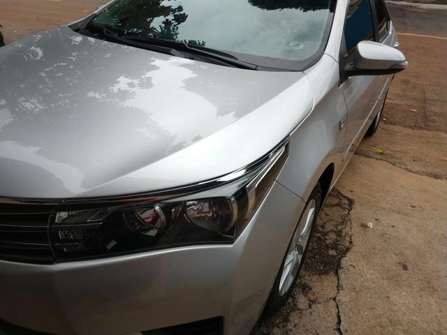 Corolla gli 1.8 14/15 $ 61,000, - Foto 7