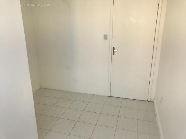 Sala na galeria alvorada com +-25m² no bairro salgado filho - Foto 6