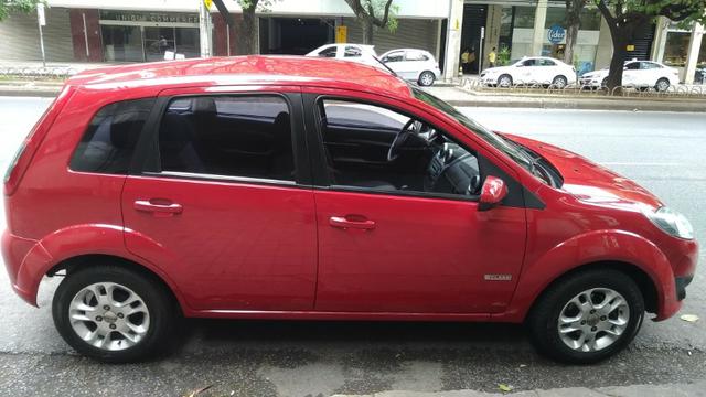 Ford Fiesta Mpi Class Hatch 8v 4p Manual KM 80.488 Única dona - Foto 6