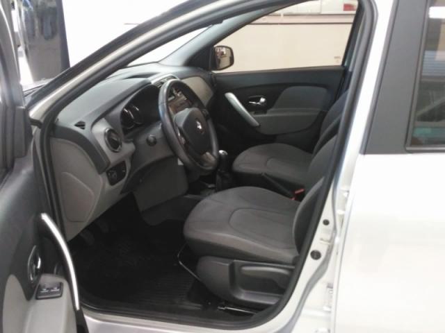 RENAULT LOGAN 1.6 DYNAMIQUE 8V FLEX 4P 2016 - Foto 6