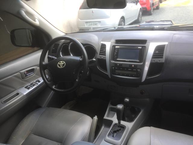 Hilux SRV 2011 diesel aut JI parana - Foto 5