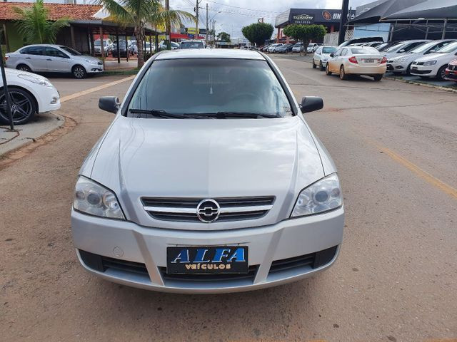 Astra Comfort Sedan 2.0 Flex 8v 2005 - Foto 3