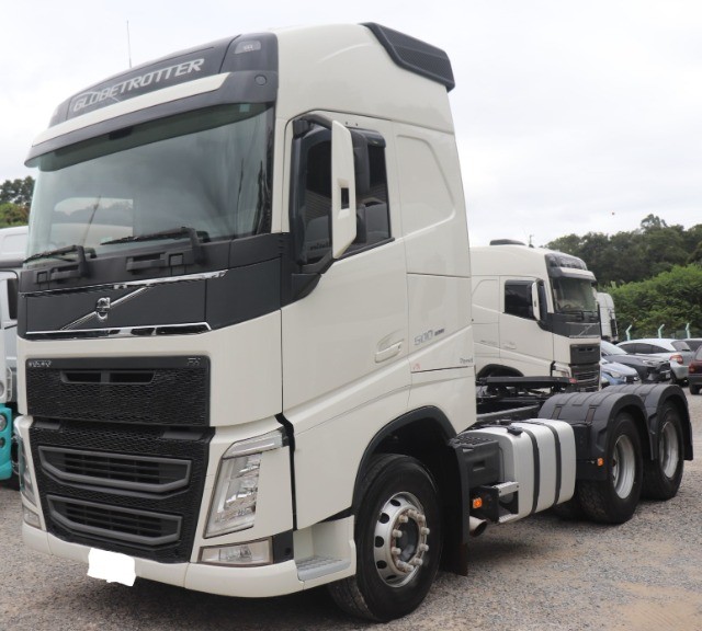 VOLVO FH 500 ANO 2019 COM 170 MIL KM