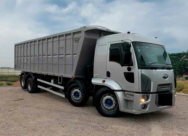 CAMINHÃO FORD CARGO BITRUCK 2429 ANO 2015.