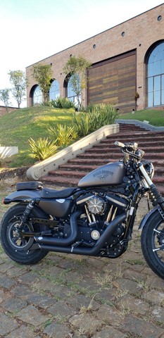 HARLEY 883 IRON 2017 ZERA. SEM DEFEITO.
