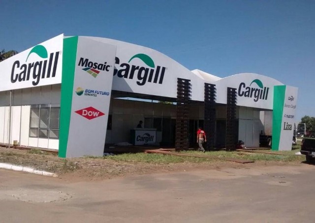 Montagem de Stands Agrícolas Tecnoshow (Rio Verde - GO)
