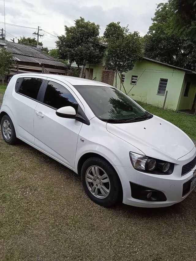 CHEVROLET SONIC 2014 Usados e Novos em Porto Alegre e região, RS