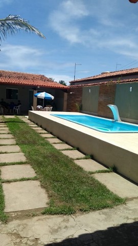 Casa com piscina para temporada 