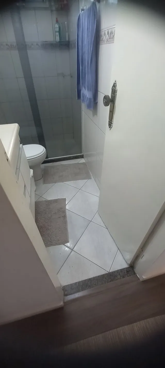 Vendo Ap. Seg. Etapa 3 quartos e 2 WC.