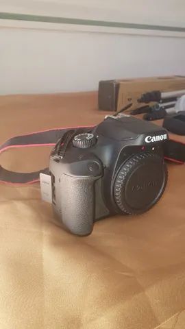 mini canon camera