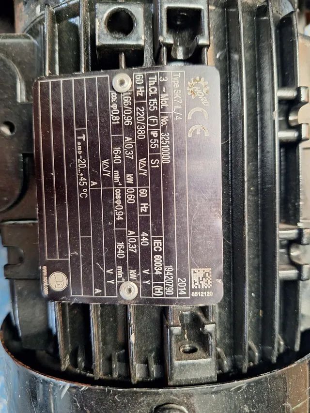 Motor elétrico trifásico 0.5 cv rpm 1640. - Foto 3