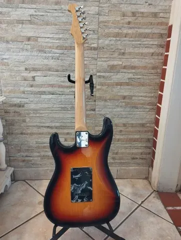 Guitarra  Eagle   ( stratocaster ) - Foto 2