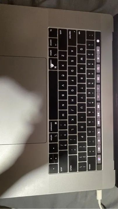 MacBook Pro 15 polegadas 2019, Intel Core i9 16GB  - Foto 6