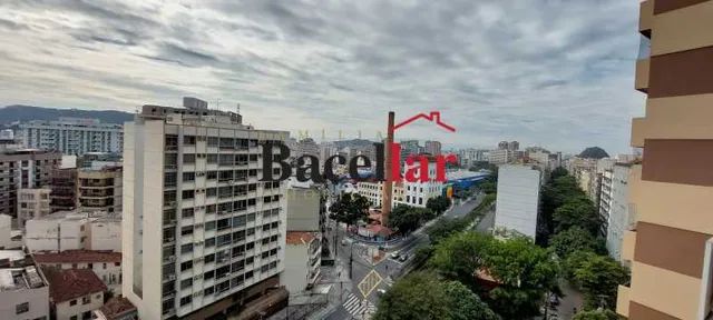 Apartamento - / Residencial / Tijuca - Foto 2