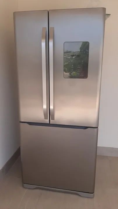 Geladeira eletrolux  3 partas