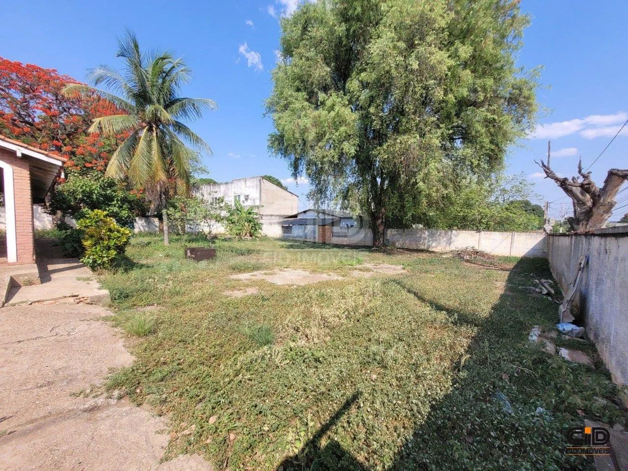 Imóvel com mais de 1.600 m² a poucos metros da Av. Fernando Correa - Foto 4