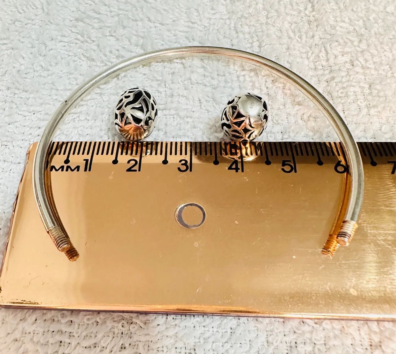 Pulseira de prata para berloques Pandora e Vivara - Foto 5