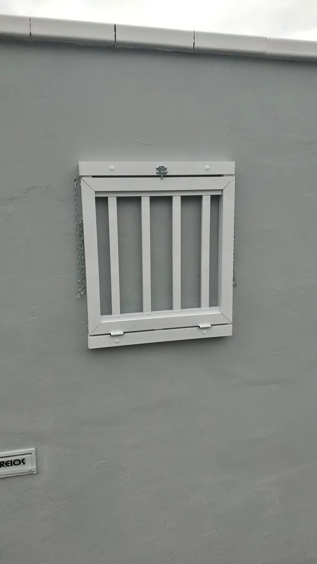 Lixeiras Retrátil em Alumínio  - Foto 5