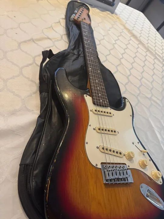 Guitarra Strato Sonic  - Foto 3
