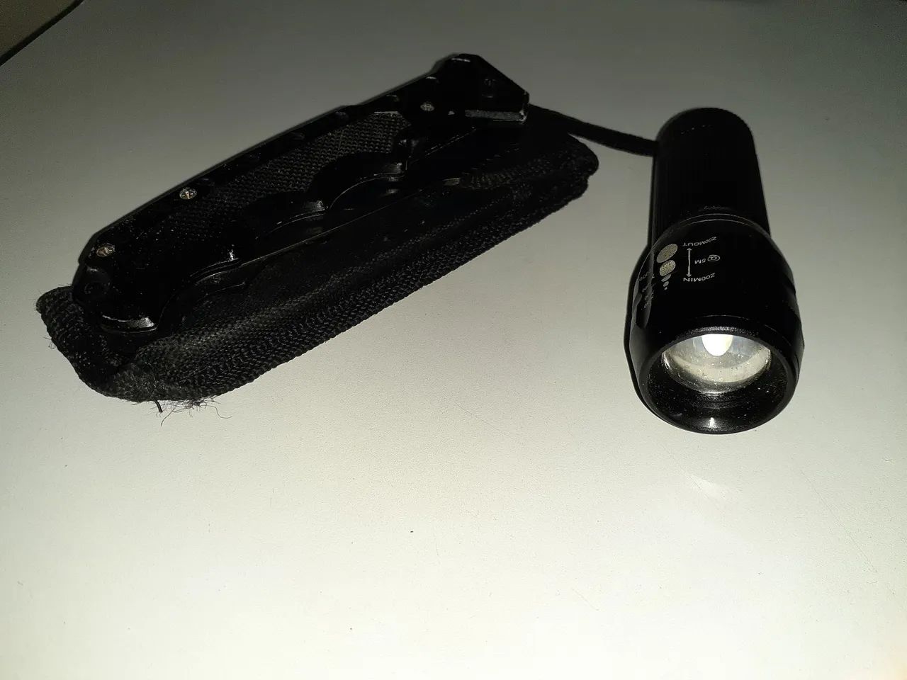 Faca camping e lanterna  - Foto 3