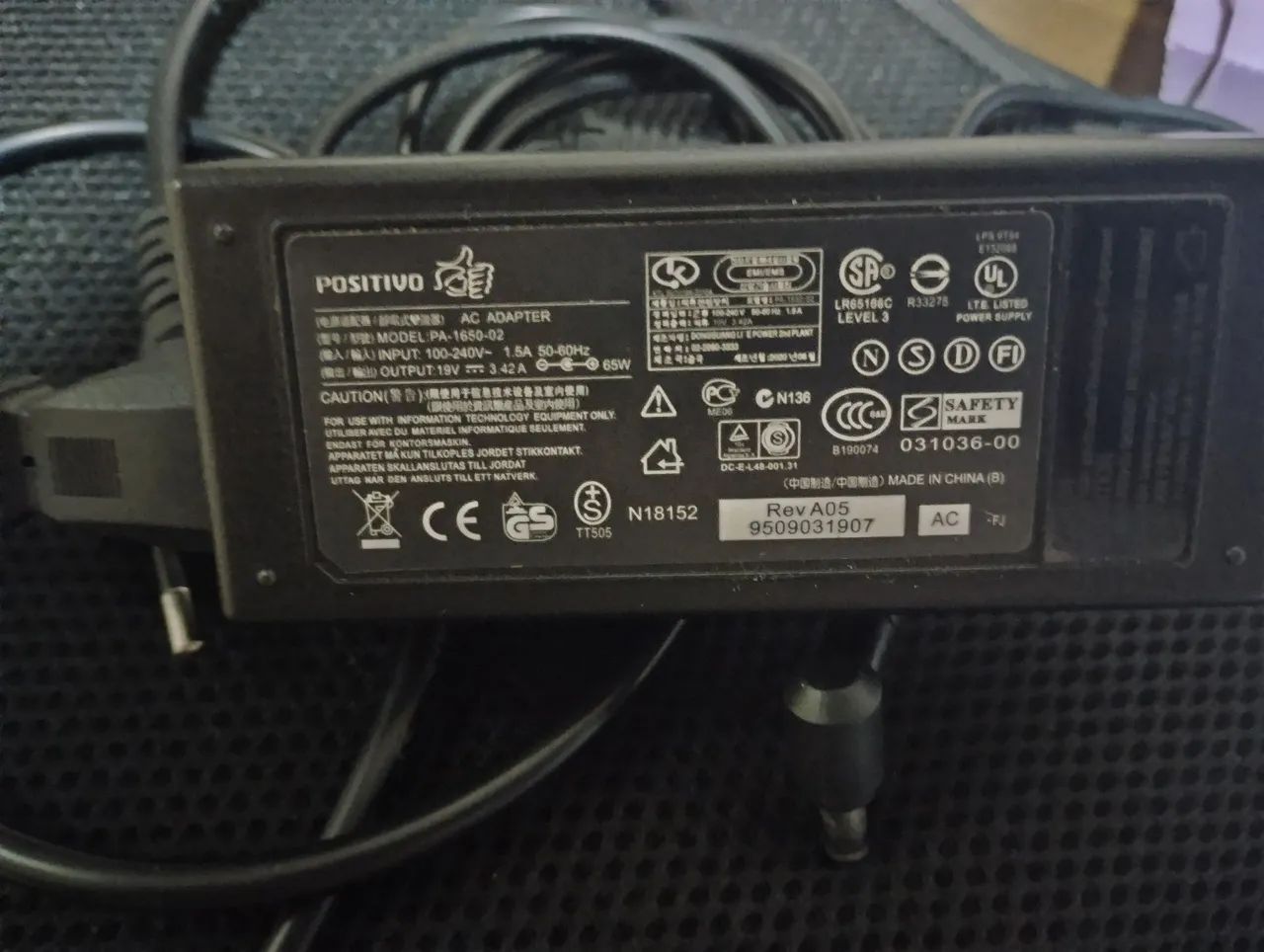 Vendo Notebook Usado LNV (para o uso das peças) - Foto 4