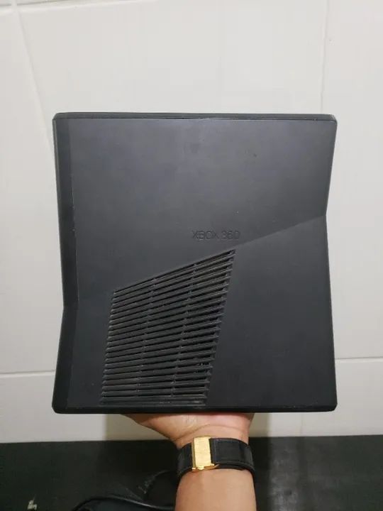 Console Xbox 360 Slim (250gb) - Desbloqueado (20 jogos na memória) - Foto 3