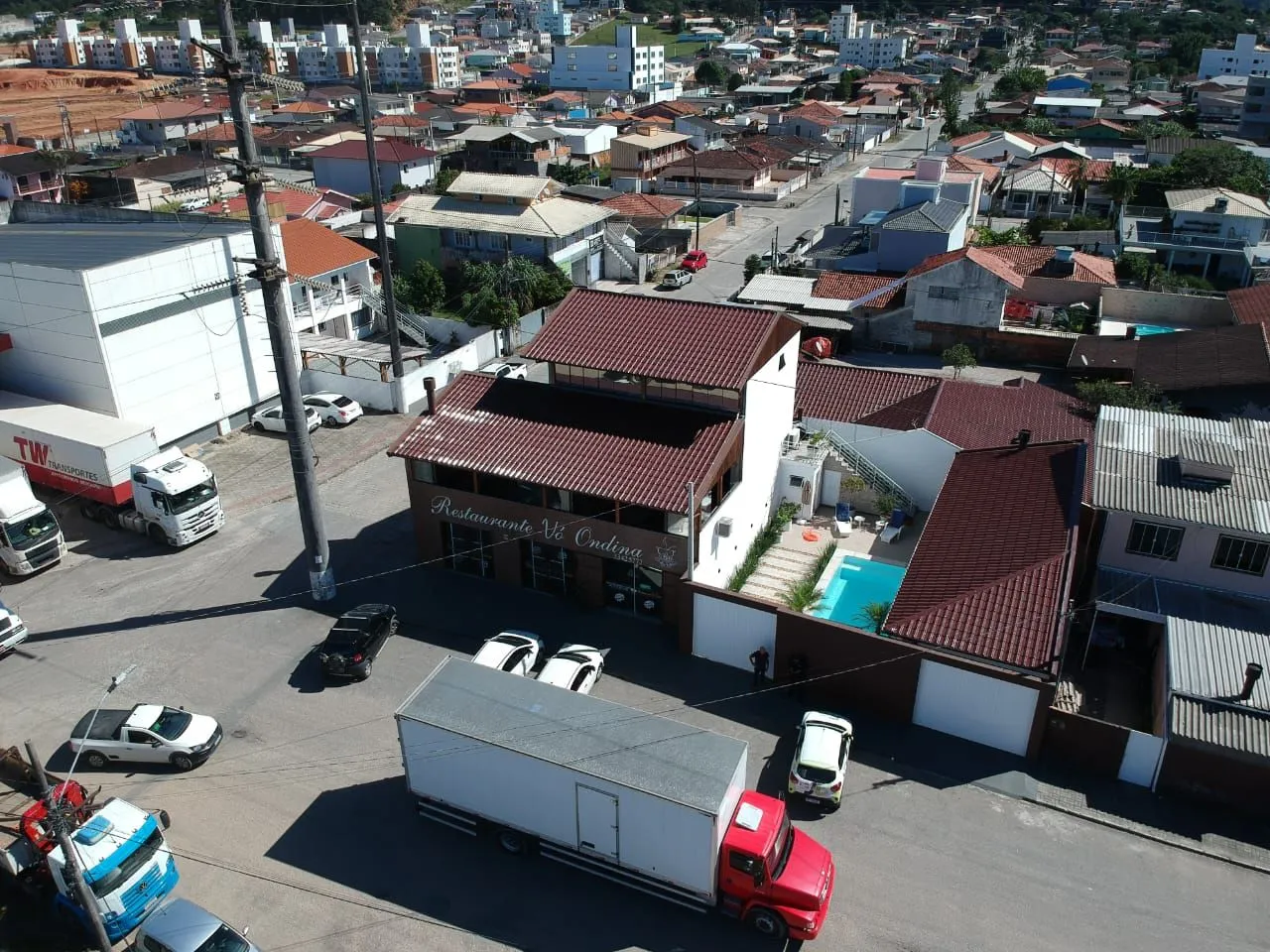 Prédio comercial e residencial