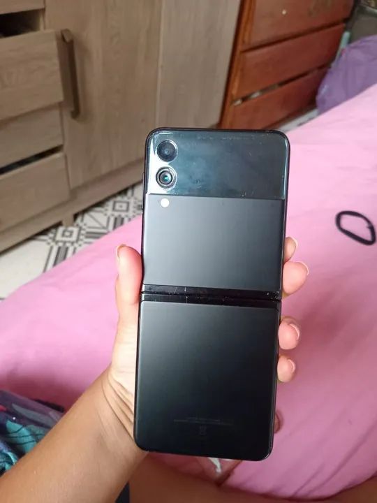 Samsung ZFlip 3- dobrável  - Foto 6