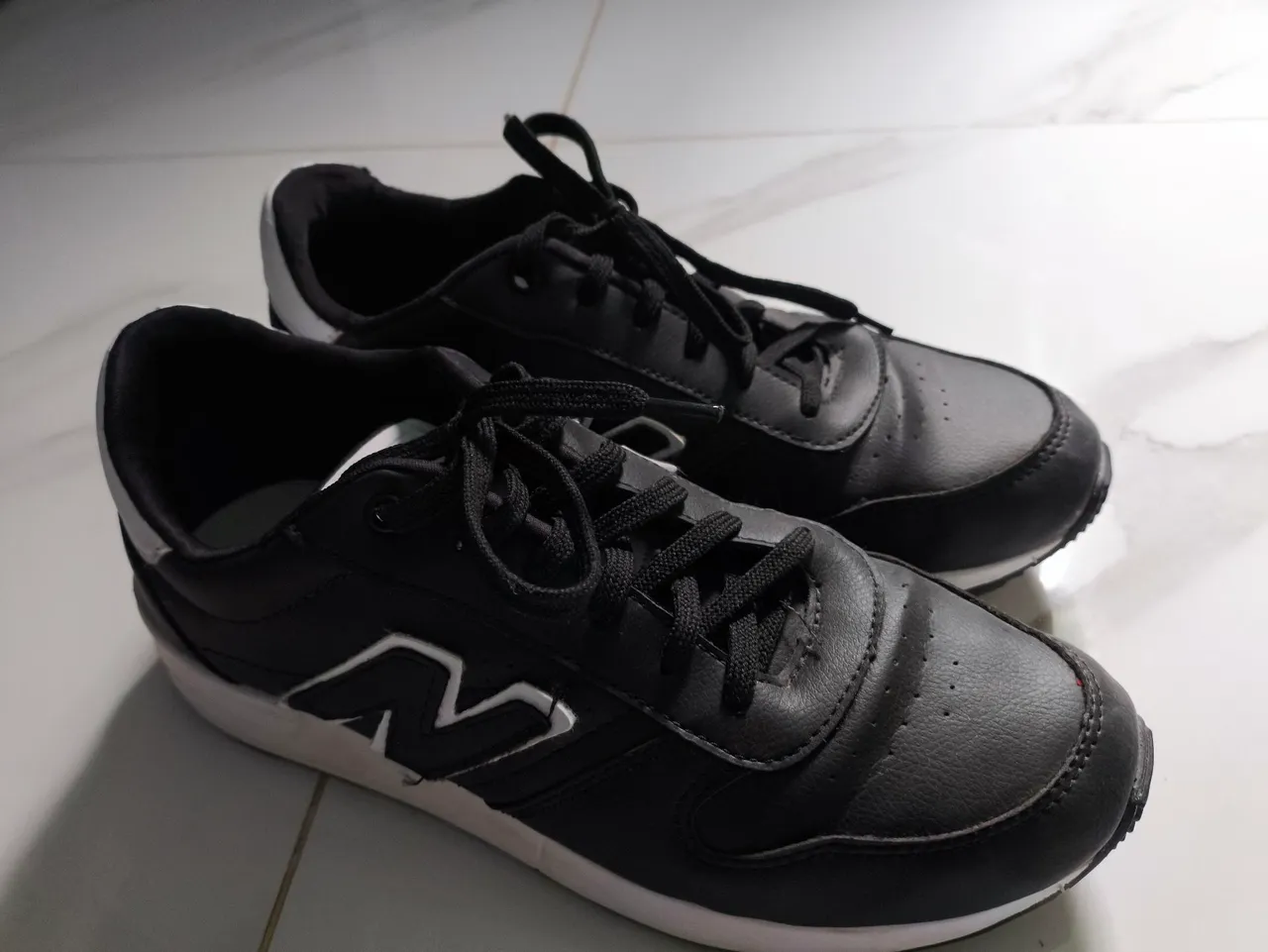 Tênis New Balance Preto