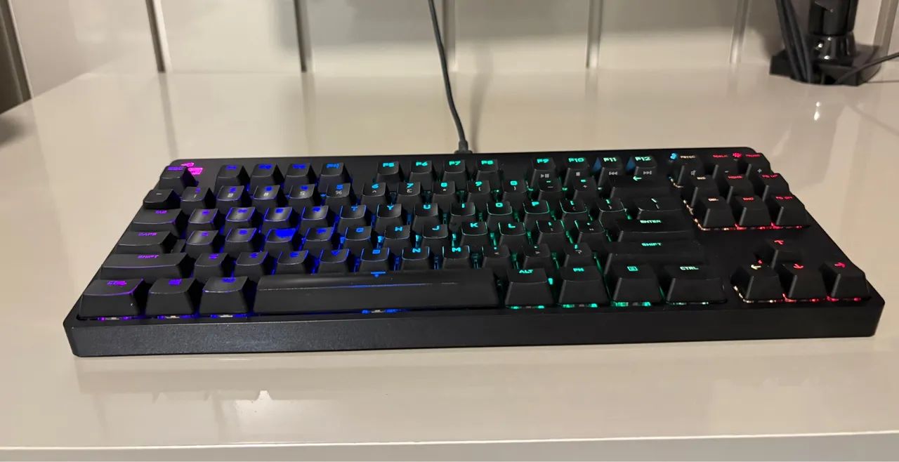 Teclado Mecânico Logitech G Pro TKL