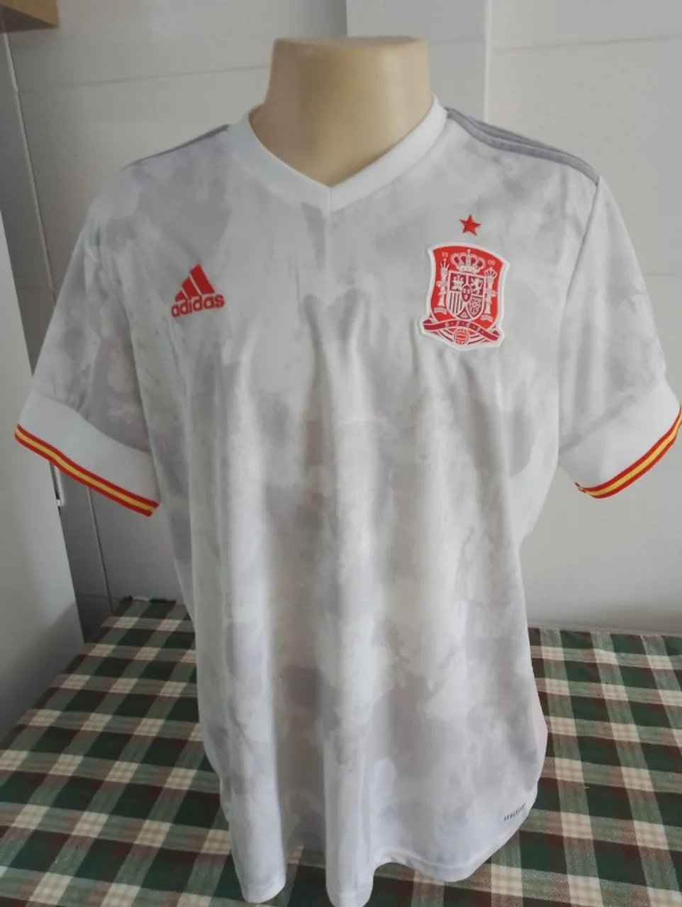 Camisa da Espanha - Tam GG, Original da Adidas, zerada