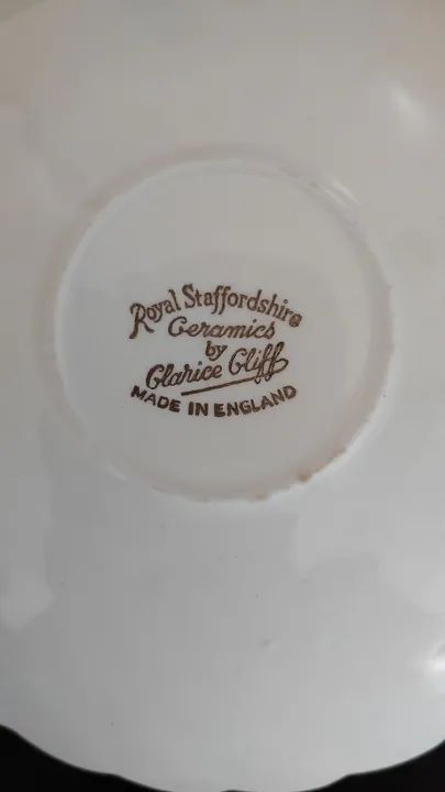 Par de xícaras com pires e pratinho, para Chá. Inglês. Vintage - Foto 3