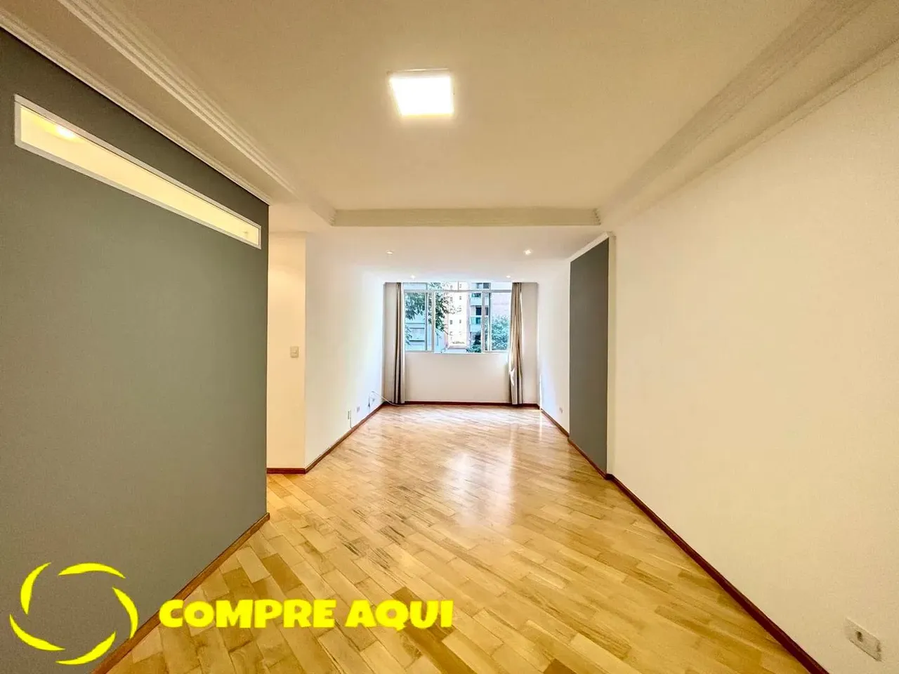 Santa Cecília | Reformado | 1 Quarto | 1 Vaga | 60m² | Portaria 24h