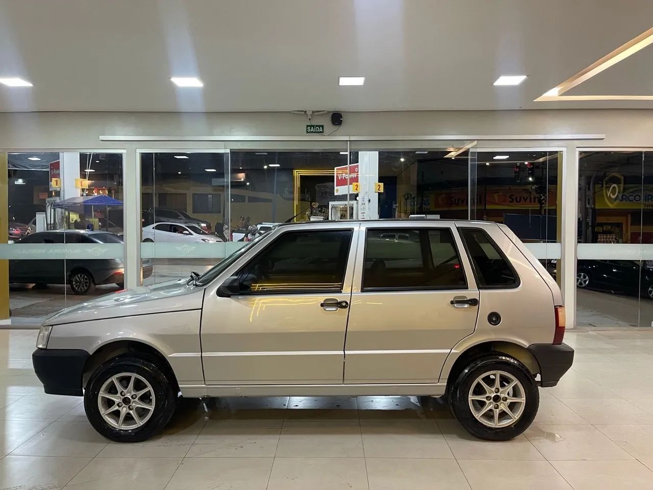 FIAT UNO MILLE 1.0 2008 - Foto 5