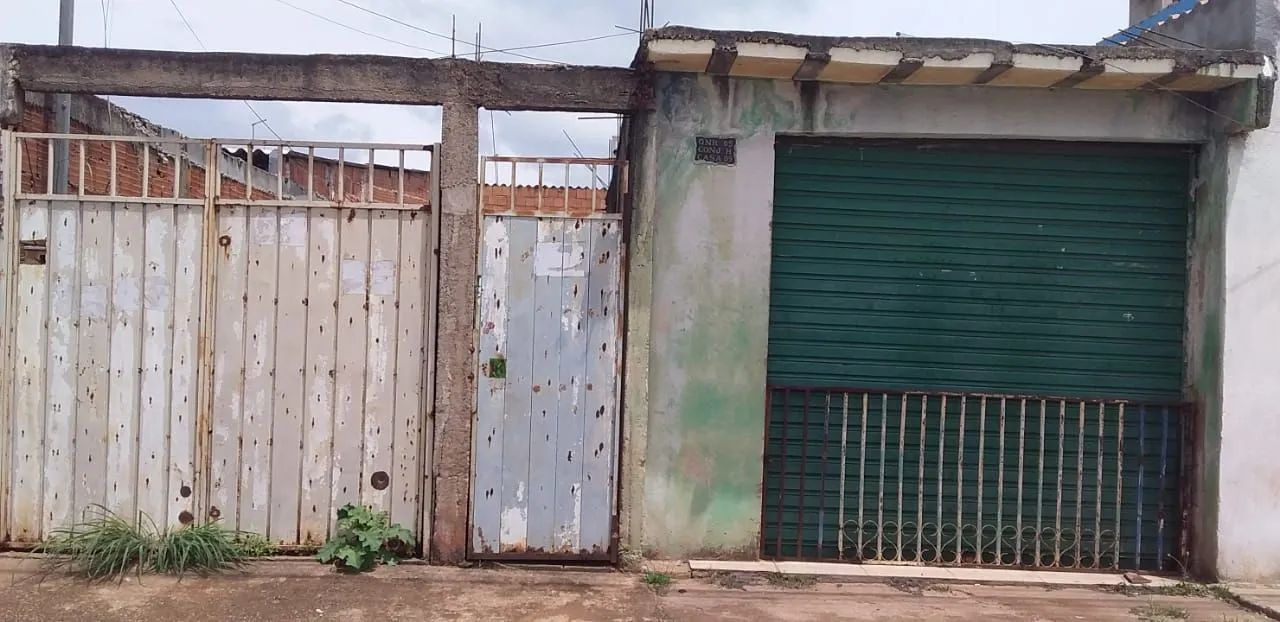 Vende se lote na qnr 5 