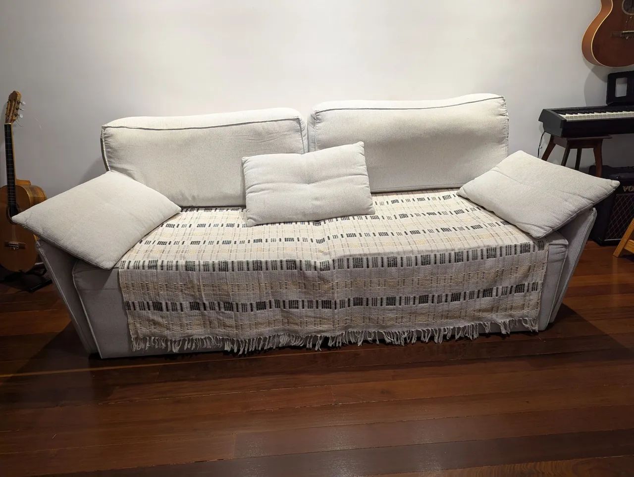Sofá cama de 3 a 4 lugares confortável e elegante - Foto 3