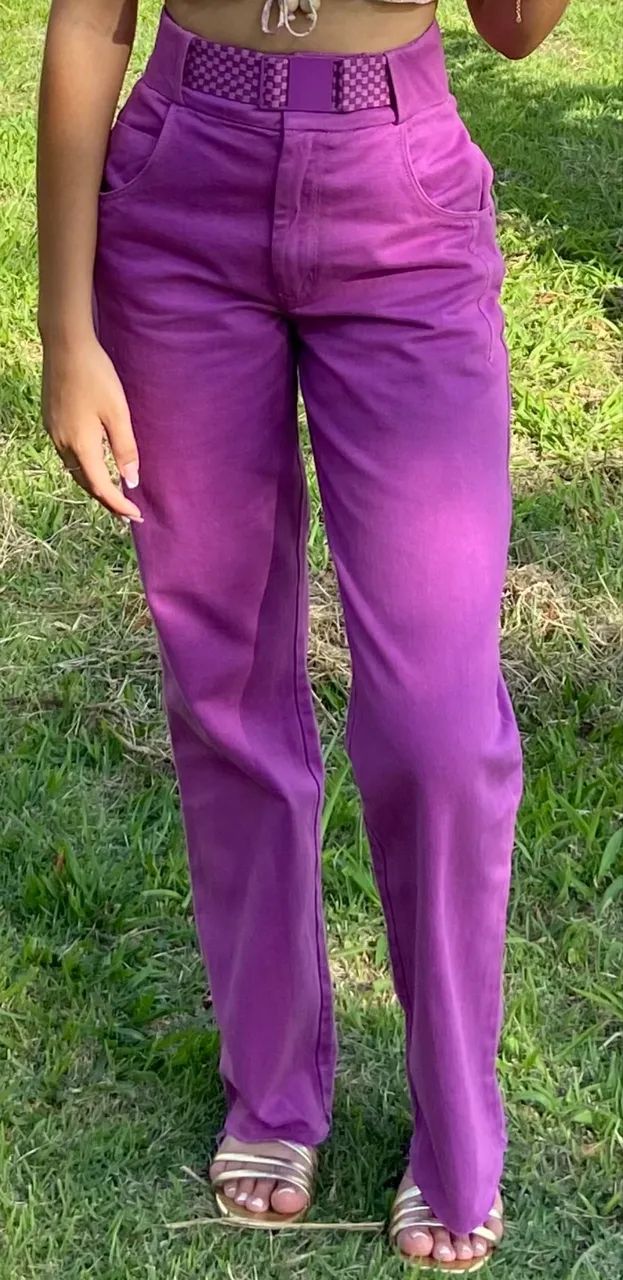 Calça em sarja Isy roxa tam. 36/38 - Foto 2