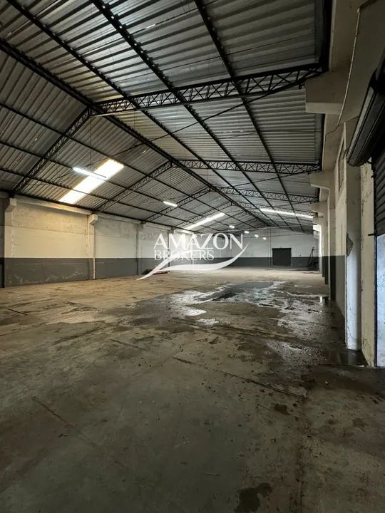 Cachoeirinha - 1.100 m2 - Galpão - Alugo